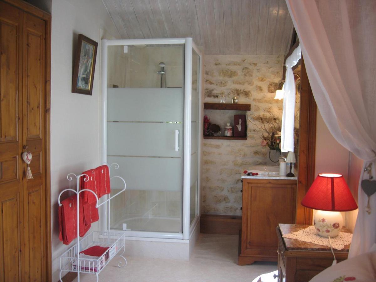 La Roseraie Trizay Luaran gambar